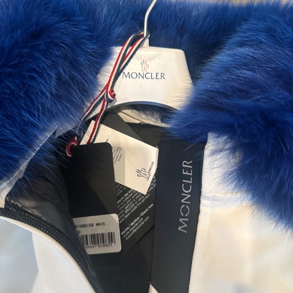 Moncler Coar - Picture 2 of 3